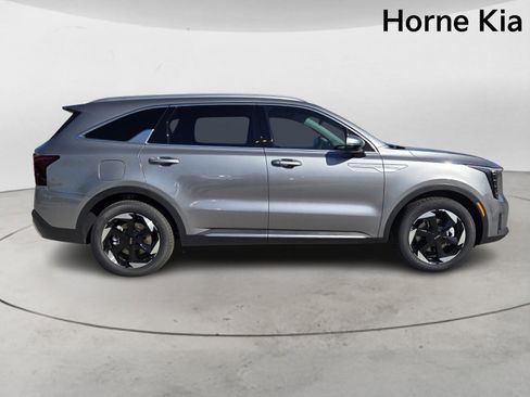 New 2025 Kia Sorento EX w/ EX Panoramic Sunroof Package image 3