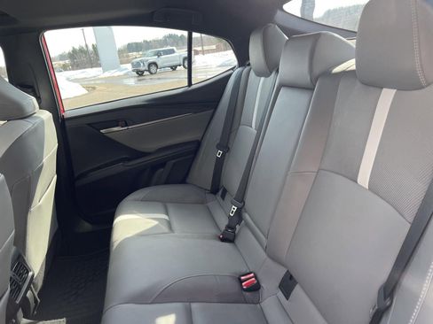 Used 2025 Toyota Camry SE w/ Multimedia Upgrade Package image 16