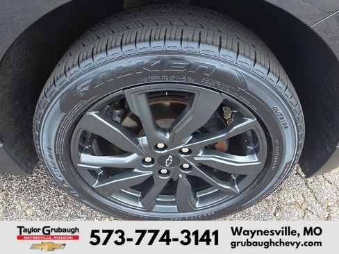 Certified 2023 Chevrolet Equinox RS w/ RS Leather Package AWD/4WD image 10