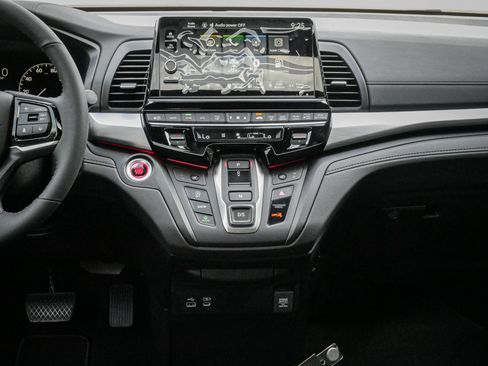 New 2026 Honda Odyssey Sport-L image 28