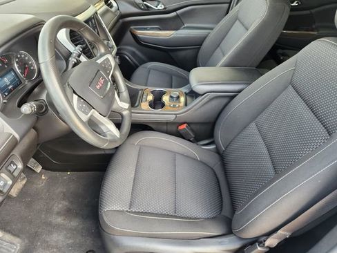 Certified 2023 GMC Acadia SLE w/ Driver Convenience Package AWD/4WD image 13