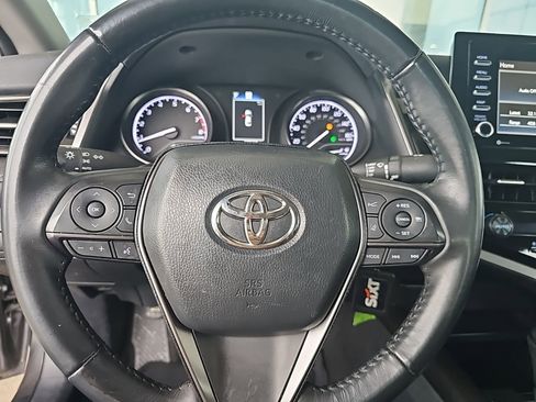 Used 2024 Toyota Camry SE FWD image 9