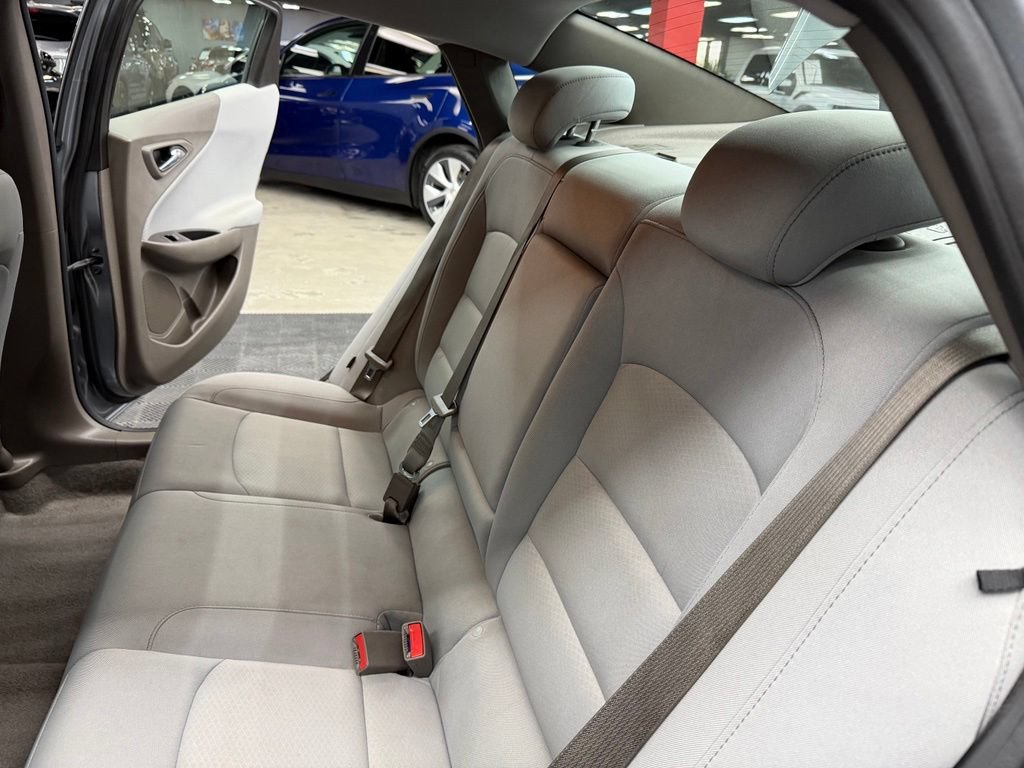 Used 2024 Chevrolet Malibu LT FWD image 39