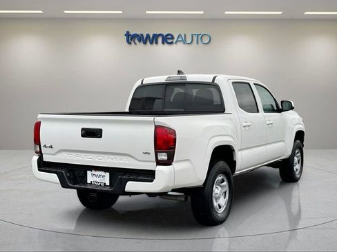Used 2023 Toyota Tacoma SR image 5