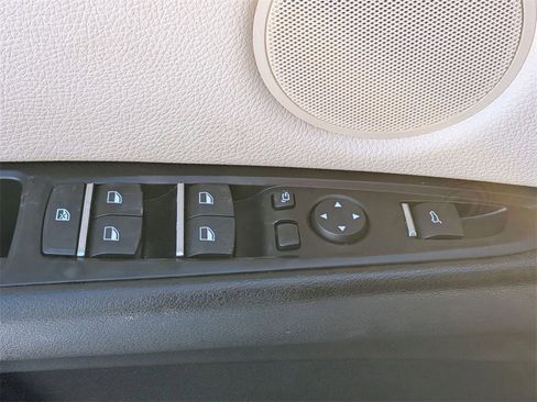 Used 2018 BMW X5 sDrive35i image 16
