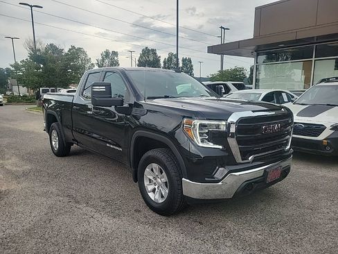 Used 2021 GMC Sierra 1500 4x4 Double Cab w/ Sierra Value Package image 2
