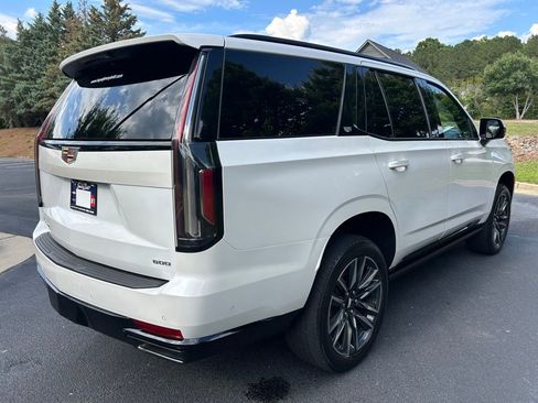 Used 2023 Cadillac Escalade Sport Platinum w/ Heavy-Duty Trailer Package AWD/4WD image 26