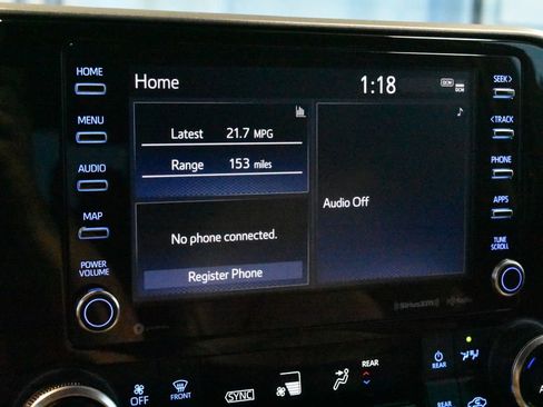 Used 2022 Toyota Highlander XLE AWD/4WD image 10