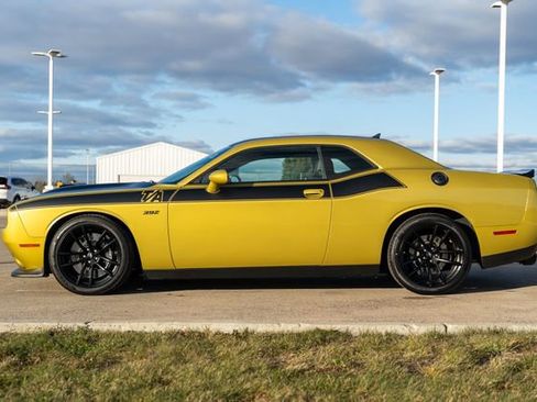 Used 2021 Dodge Challenger R/T Scat Pack w/ T/A Package image 4
