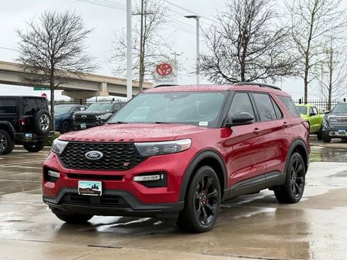 Used 2024 Ford Explorer ST w/ Equipment Group 401A image 6