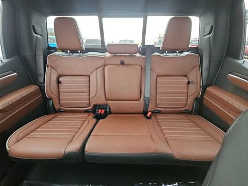 Used 2026 GMC Sierra 1500 Denali Ultimate AWD/4WD image 27
