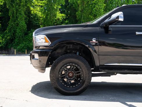 Used 2017 RAM 2500 Limited AWD/4WD image 3