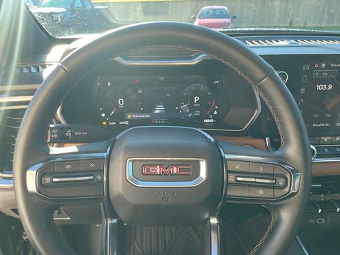 Used 2024 GMC Canyon AT4 w/ Canyon Safety Plus Package image 28