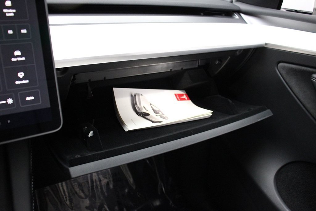 Used 2023 Tesla Model Y Long Range AWD/4WD image 48