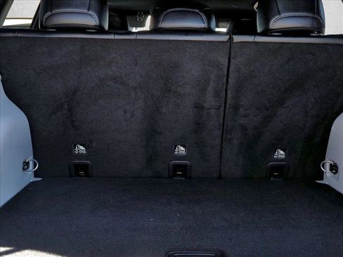 Used 2023 Jeep Compass Limited image 8