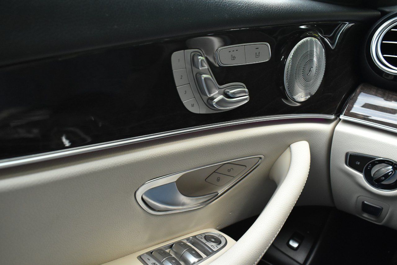 Used 2020 Mercedes-Benz E 350 Sedan image 25