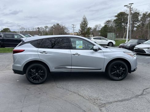 Used 2025 Acura RDX SH-AWD image 2