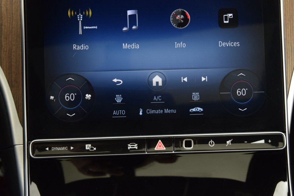 Certified 2024 Mercedes-Benz C 300 Sedan image 31