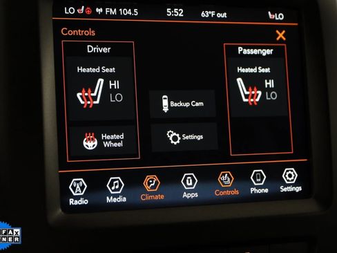 Used 2022 Jeep Cherokee Trailhawk image 8