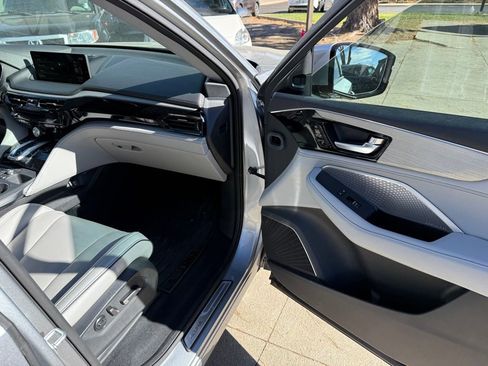 Used 2023 Acura MDX SH-AWD w/ Advance Package image 20