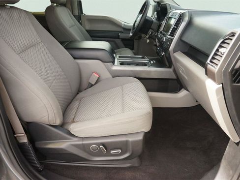Used 2016 Ford F150 XLT w/ Equipment Group 302A Luxury AWD/4WD image 18