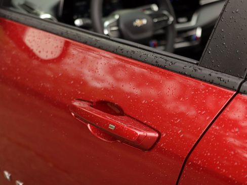 New 2026 Chevrolet Equinox LT w/ Convenience Package II image 37