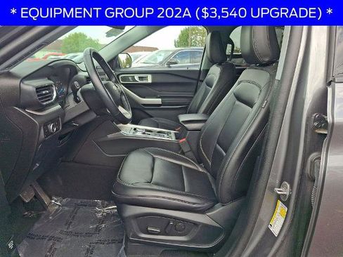 Certified 2023 Ford Explorer XLT w/ Equipment Group 202A AWD/4WD image 15