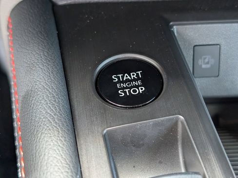 Used 2025 Nissan Kicks SR FWD image 26