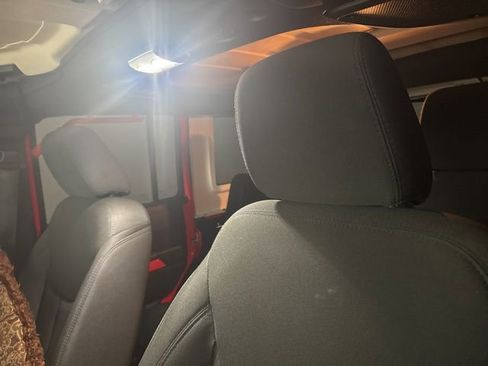 Used 2016 Jeep Wrangler Unlimited Sport AWD/4WD image 9