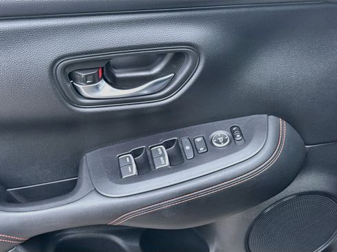 Certified 2024 Honda HR-V Sport image 16