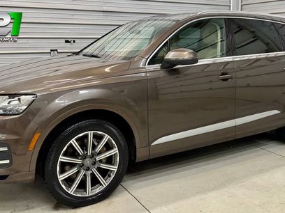 Used 2018 Audi Q7 3.0T Prestige w/ Prestige Package