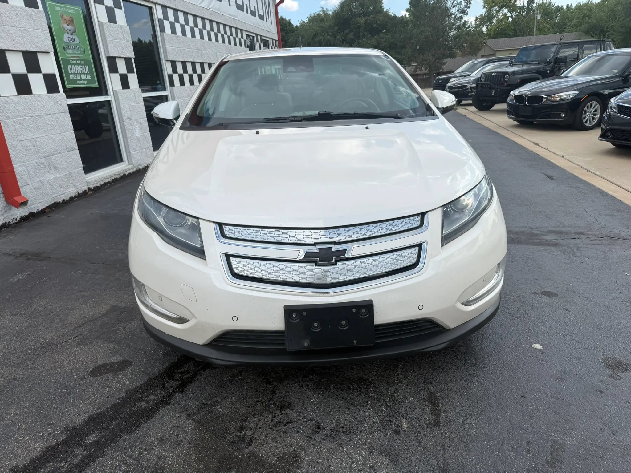 Used 2013 Chevrolet Volt Premium w/ Premium Trim Package FWD image 14