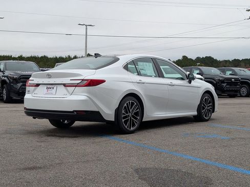 New 2026 Toyota Camry XLE image 5