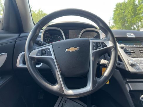 Used 2011 Chevrolet Equinox LT w/ Driver Convenience Package FWD image 16