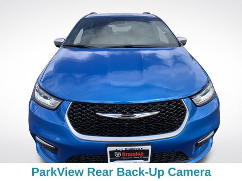 New 2026 Chrysler Pacifica Pinnacle image 9