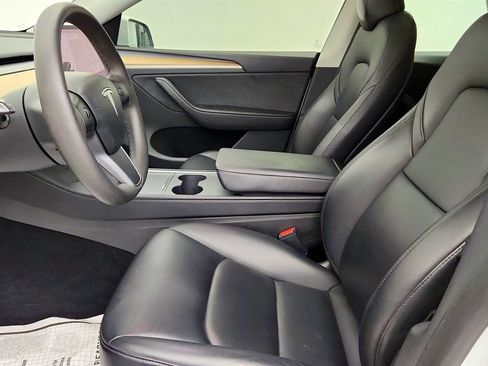 Used 2023 Tesla Model Y Long Range AWD/4WD image 22