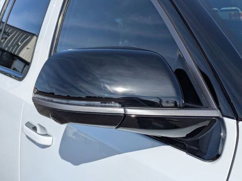 New 2026 Jeep Grand Wagoneer Summit AWD/4WD image 12