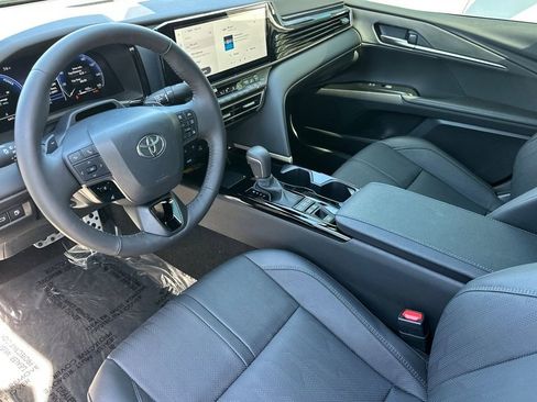 Used 2026 Toyota Camry XSE w/ Premium Plus Package FWD image 10