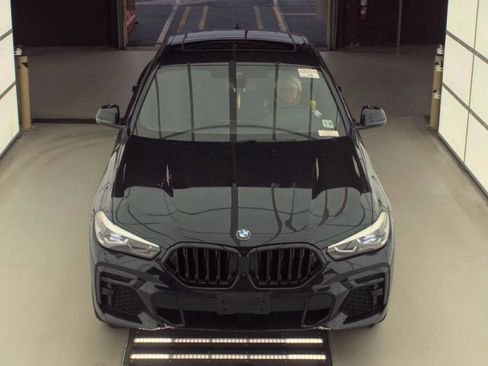 Used 2023 BMW X6 xDrive40i w/ M Sport Package image 5