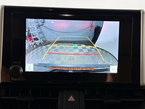 Used 2025 Toyota RAV4 LE FWD image 27
