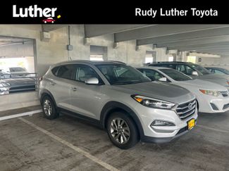 Used 2016 Hyundai Tucson SE w/ Option Group 02 FWD video 1