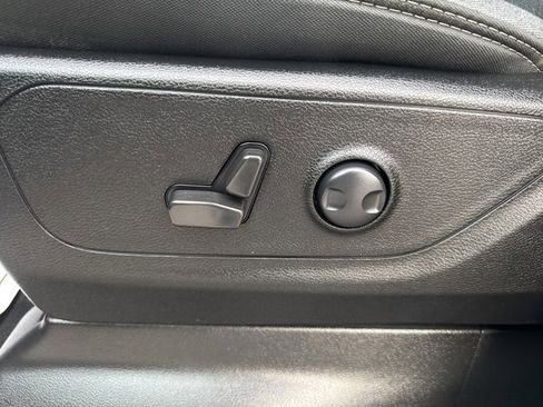 Used 2022 RAM 1500 Big Horn image 19