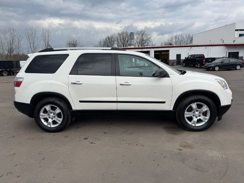 Used 2011 GMC Acadia SL image 6