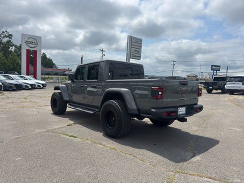 Used 2020 Jeep Gladiator Rubicon AWD/4WD image 5