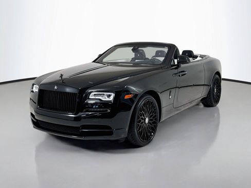 Used 2018 Rolls-Royce Dawn RWD image 10