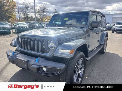 Used 2024 Jeep Wrangler Unlimited w/ Convenience Group