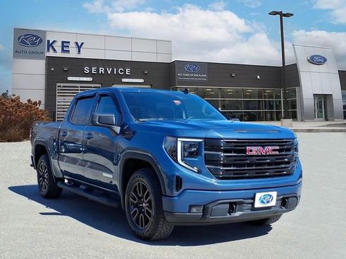 Used 2026 GMC Sierra 1500 Elevation AWD/4WD image 3