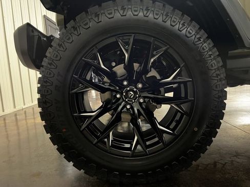 Used 2025 Jeep Wrangler Unlimited Sport S 4xe image 10