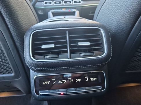 Used 2023 Mercedes-Benz GLS 580 4MATIC image 18