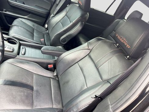 Used 2022 Honda Pilot TrailSport image 19